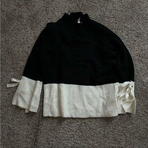 Size large black & cream sweater with wide sleeves